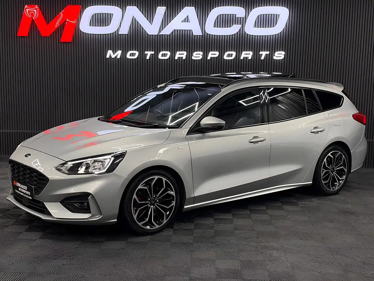 Used 2020 Ford Focus ST-Line X Silver - Interior and Exterior details 6