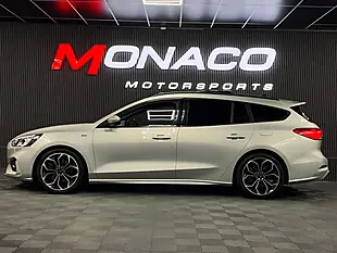 Used 2020 Ford Focus ST-Line X Silver - Interior and Exterior details 9