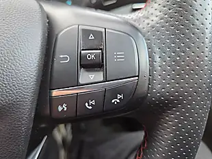 Used 2020 Ford Focus ST-Line X White - Interior and Exterior details 16