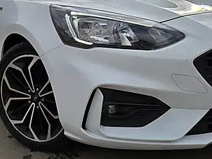 Used 2020 Ford Focus ST-Line X White - Interior and Exterior details 2