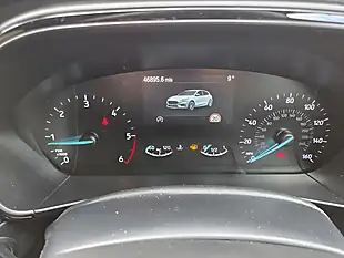 Used 2020 Ford Focus ST-Line X White - Interior and Exterior details 9