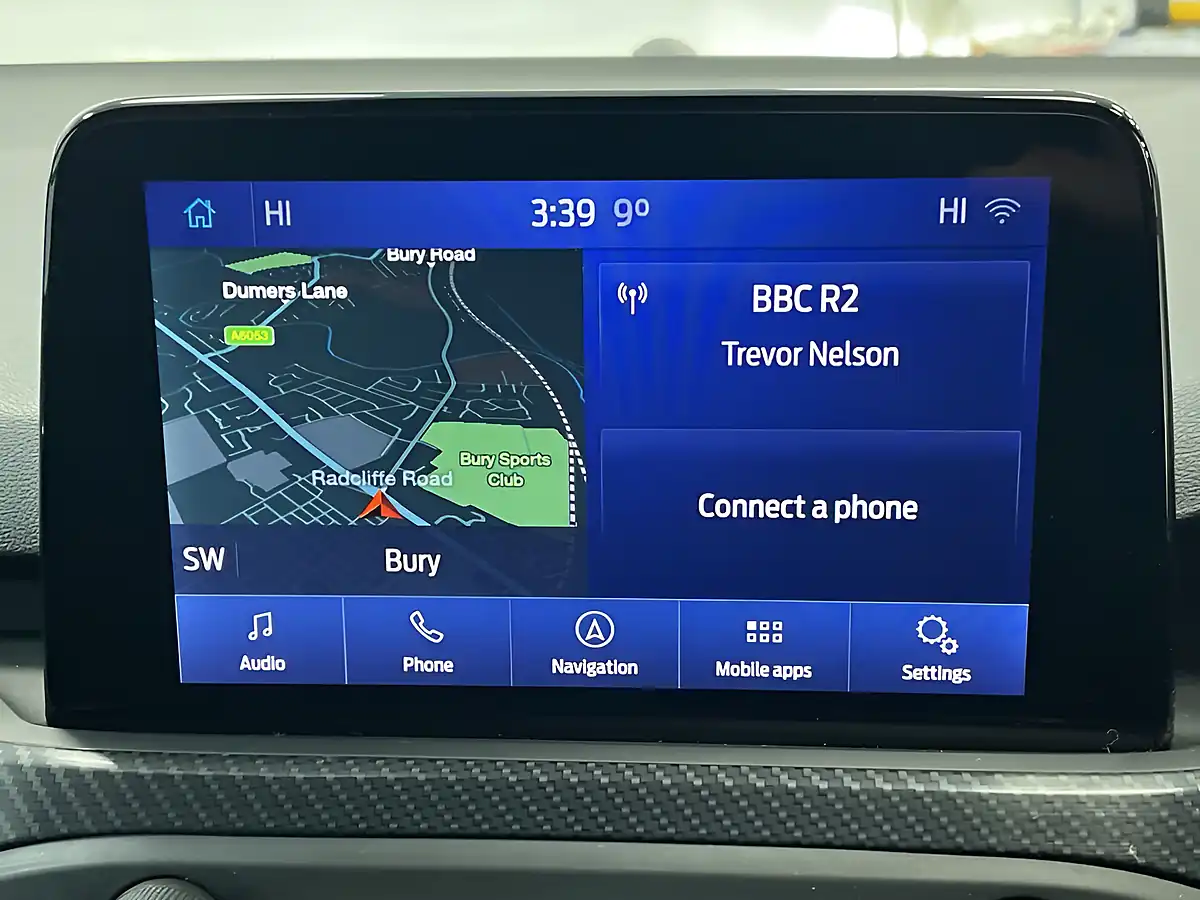 Used 2020 Ford Focus ST-Line X White - Interior and Exterior details 15