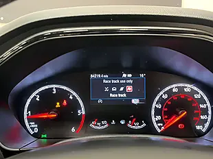 Used 2020 Ford Focus ST Orange - Interior and Exterior details 13
