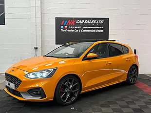 Used 2020 Ford Focus ST Orange - Interior and Exterior details 2