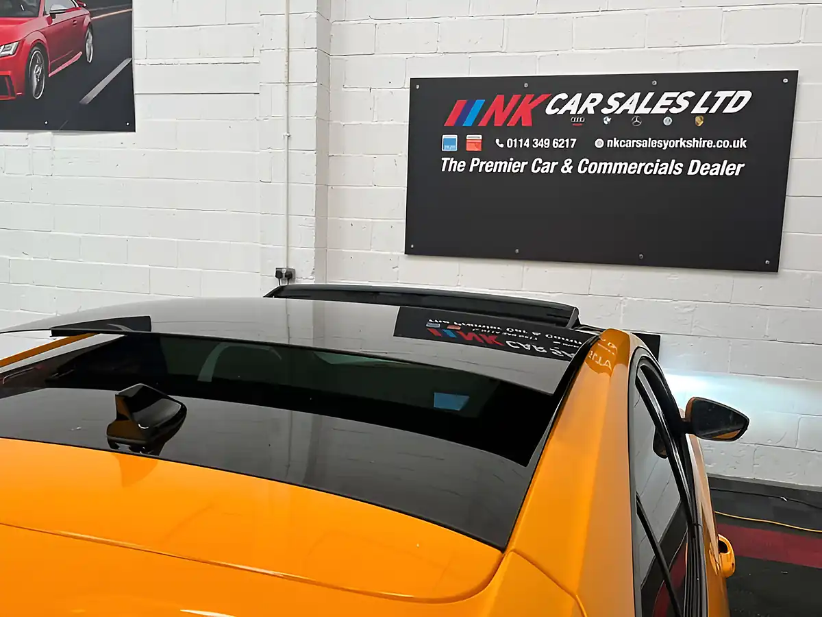 Used 2020 Ford Focus ST Orange - Interior and Exterior details 7