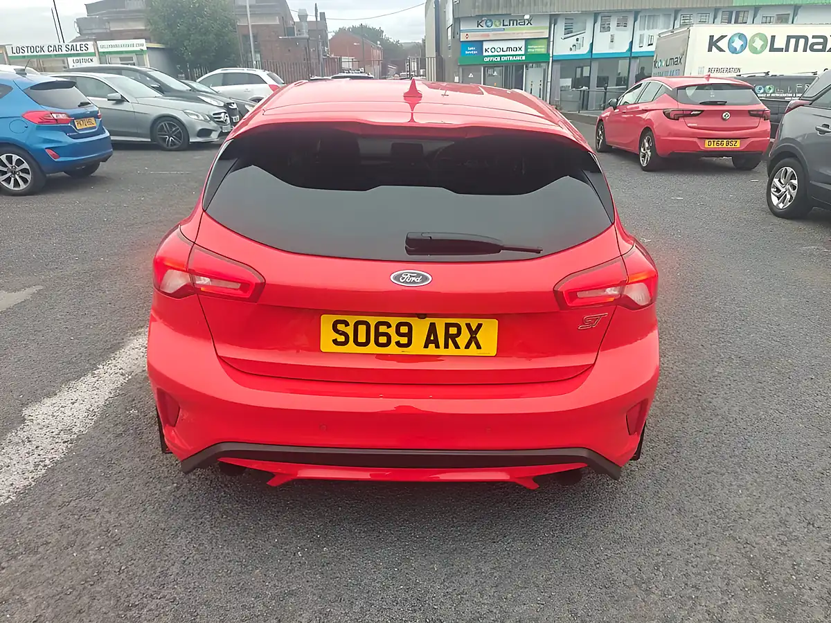Used 2020 Ford Focus ST Red - Interior and Exterior details 14
