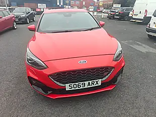 Used 2020 Ford Focus ST Red - Interior and Exterior details 3