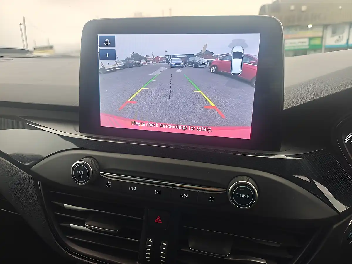 Used 2020 Ford Focus ST Red - Interior and Exterior details 7