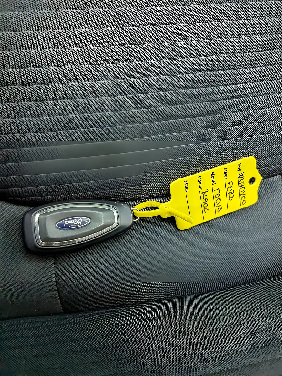 Used 2020 Ford Focus Titanium Agate Black - Interior and Exterior details 20
