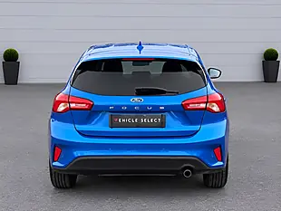 Used 2020 Ford Focus Titanium Blue - Interior and Exterior details 10