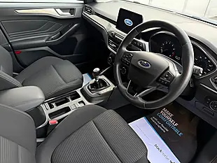 Used 2020 Ford Focus Titanium Blue - Interior and Exterior details 12