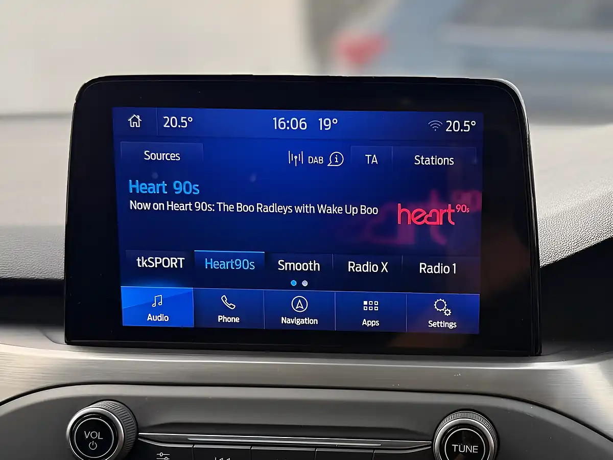 Used 2020 Ford Focus Titanium Blue - Interior and Exterior details 17