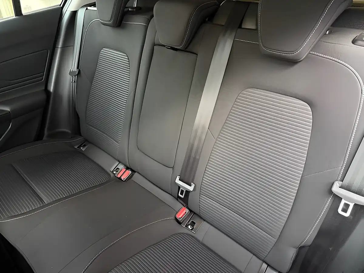 Used 2020 Ford Focus Titanium Blue - Interior and Exterior details 20