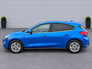 Used 2020 Ford Focus Titanium Blue - Interior and Exterior details 9