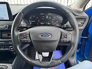 Used 2020 Ford Focus Titanium Blue - Interior and Exterior details 16