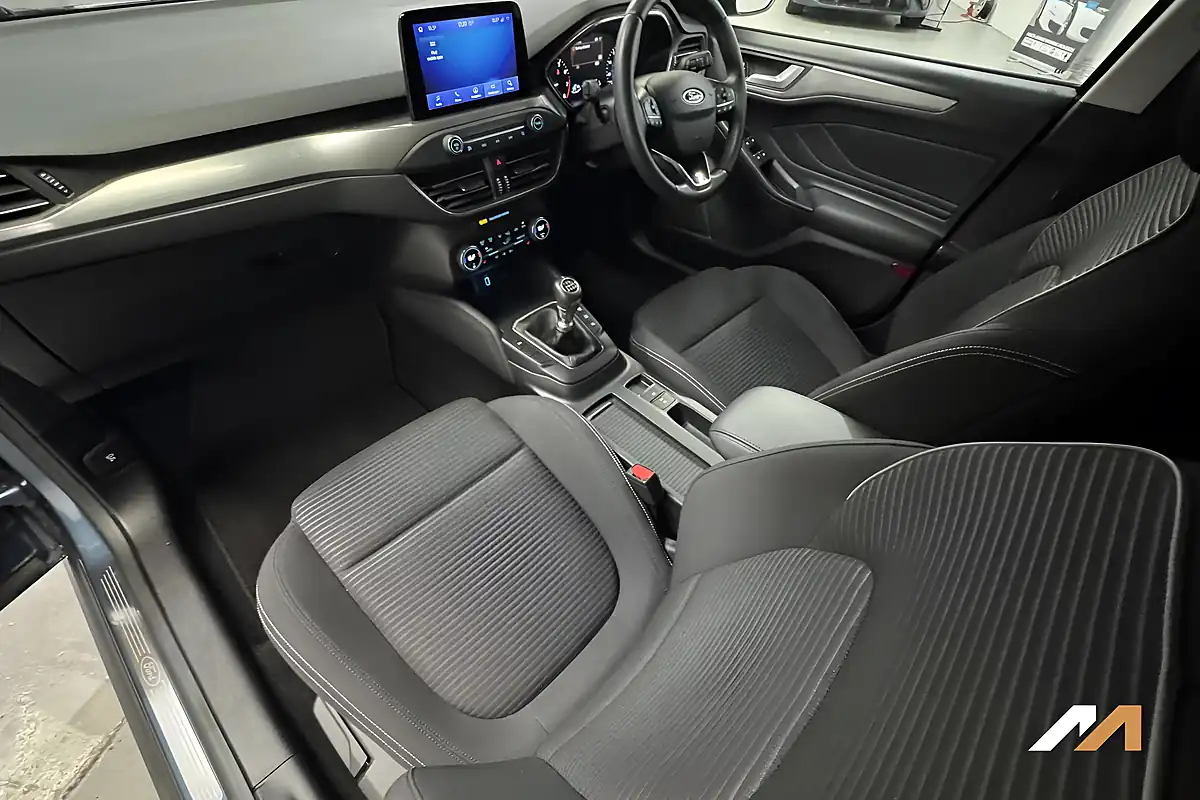 Used 2020 Ford Focus Titanium Chrome Blue - Interior and Exterior details 19
