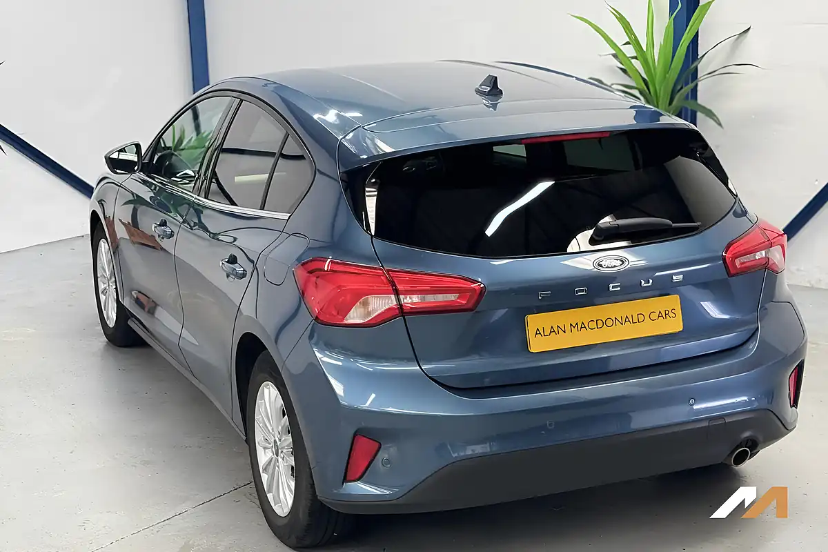 Used 2020 Ford Focus Titanium Chrome Blue - Interior and Exterior details 2