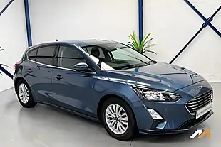 Used 2020 Ford Focus Titanium Chrome Blue - Interior and Exterior details 8