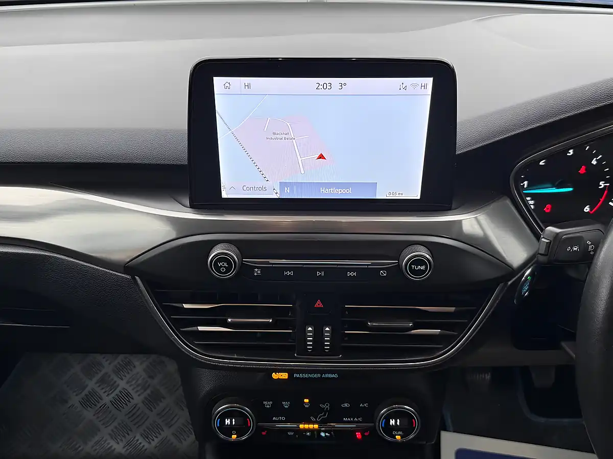 Used 2020 Ford Focus Titanium Desert Island Blue - Interior and Exterior details 12