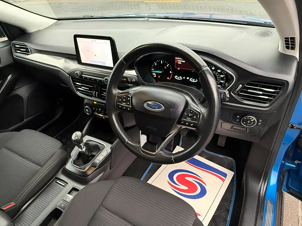 Used 2020 Ford Focus Titanium Desert Island Blue - Interior and Exterior details 9