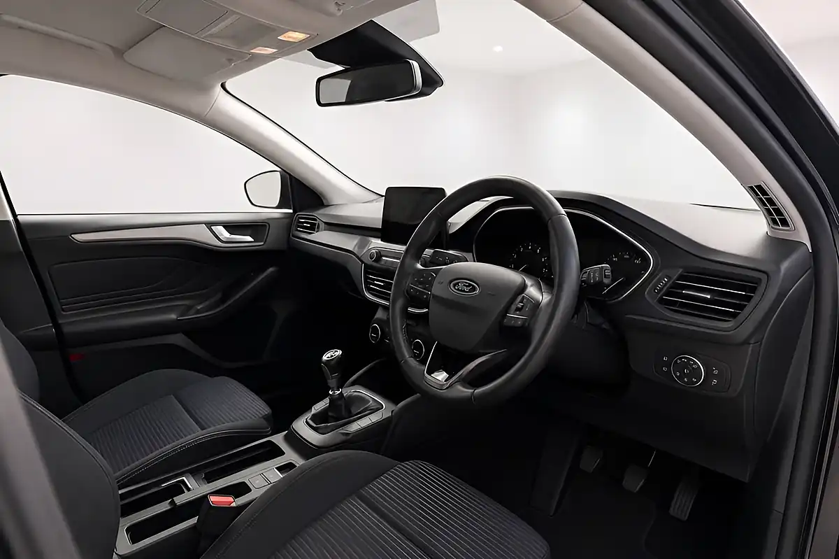 Used 2020 Ford Focus Titanium Edition Grey - Interior and Exterior details 7
