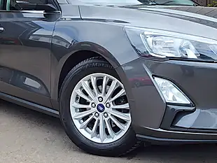 Used 2020 Ford Focus Titanium Grey - Interior and Exterior details 2