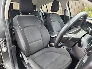 Used 2020 Ford Focus Titanium Grey - Interior and Exterior details 6