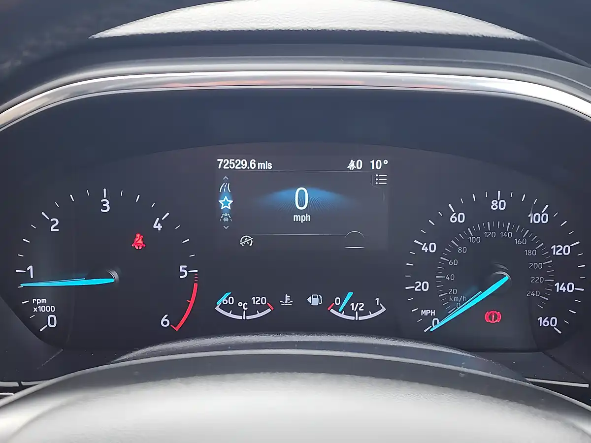 Used 2020 Ford Focus Titanium Grey - Interior and Exterior details 9