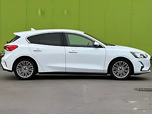 Used 2020 Ford Focus Titanium X White - Interior and Exterior details 7