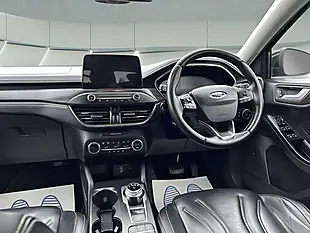 Used 2020 Ford Focus Vignale Black - Interior and Exterior details 10