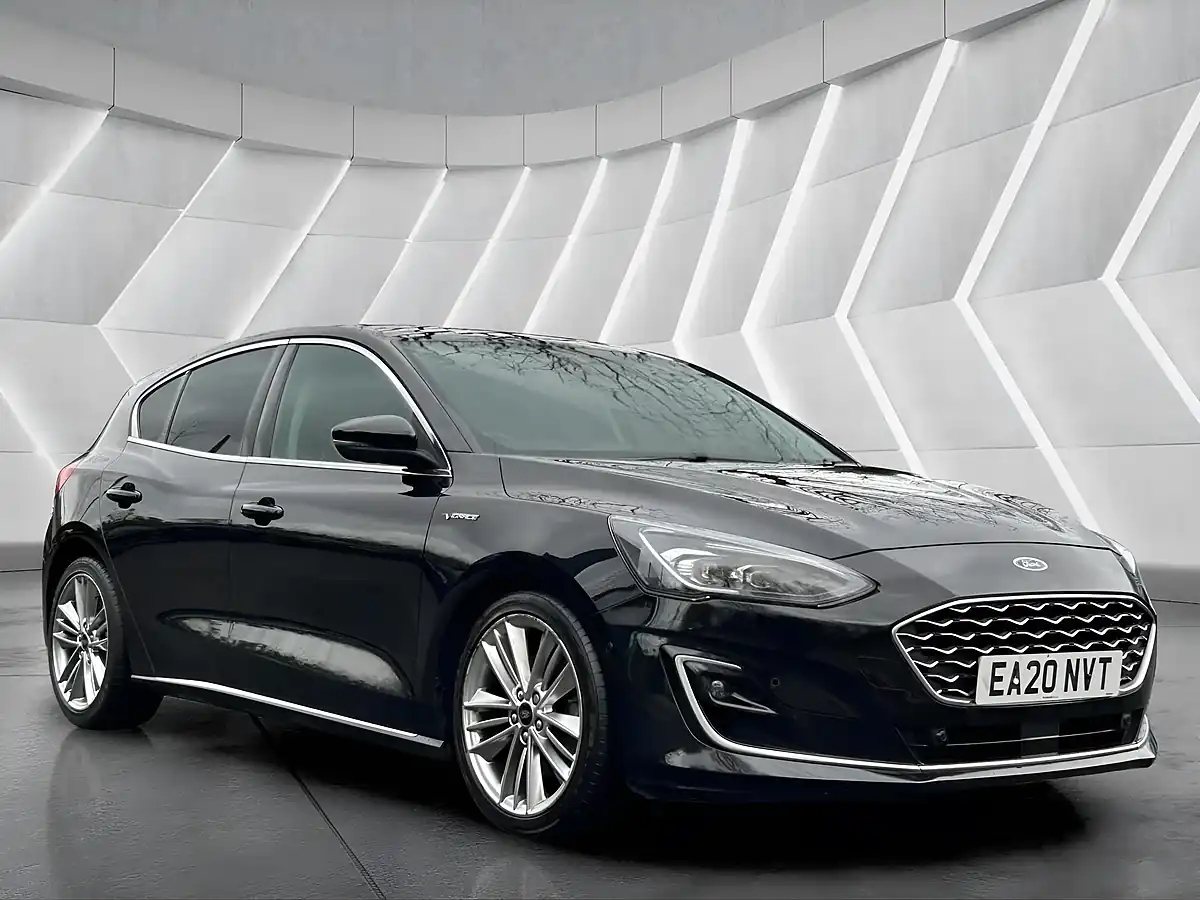 Used 2020 Ford Focus Vignale Black - Interior and Exterior details 5