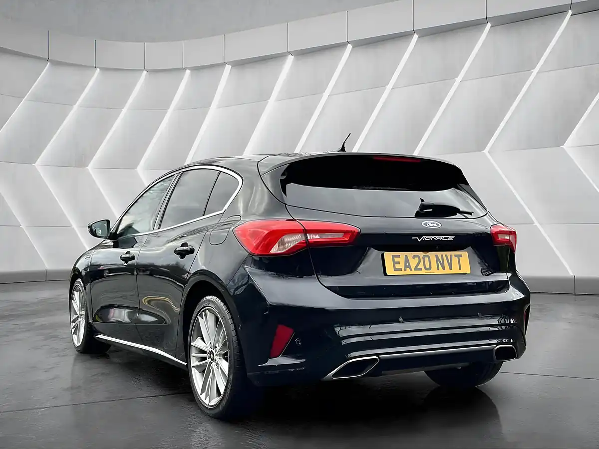 Used 2020 Ford Focus Vignale Black - Interior and Exterior details 7