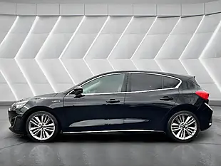 Used 2020 Ford Focus Vignale Black - Interior and Exterior details 8