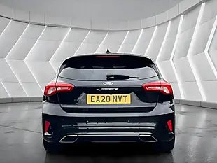 Used 2020 Ford Focus Vignale Black - Interior and Exterior details 9