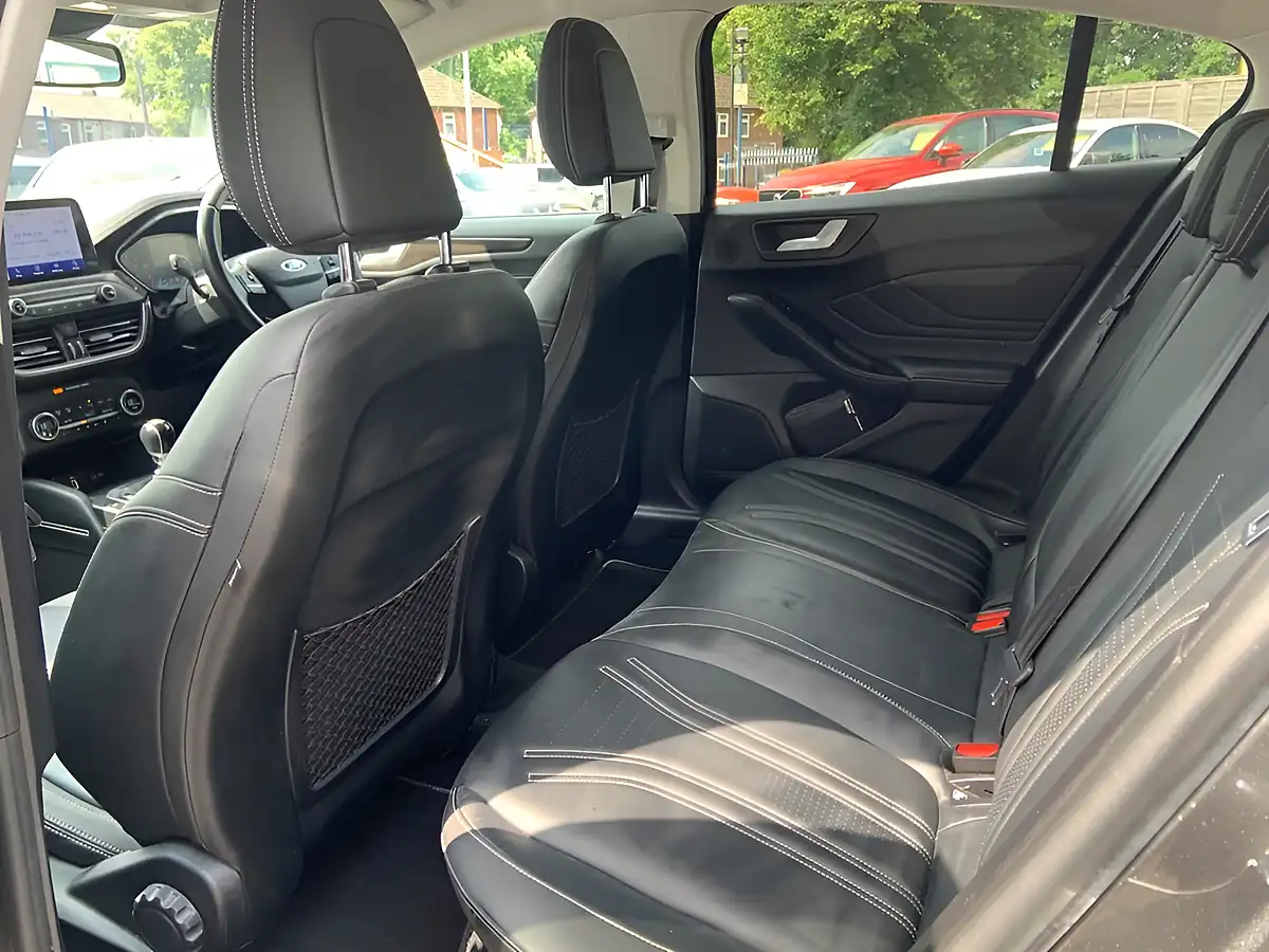 Used 2020 Ford Focus Vignale Grey - Interior and Exterior details 17