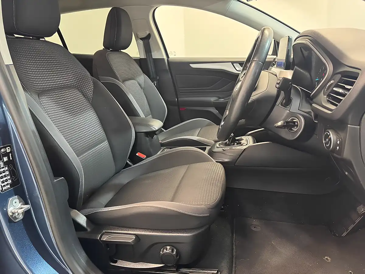 Used 2020 Ford Focus Zetec Blue - Interior and Exterior details 11