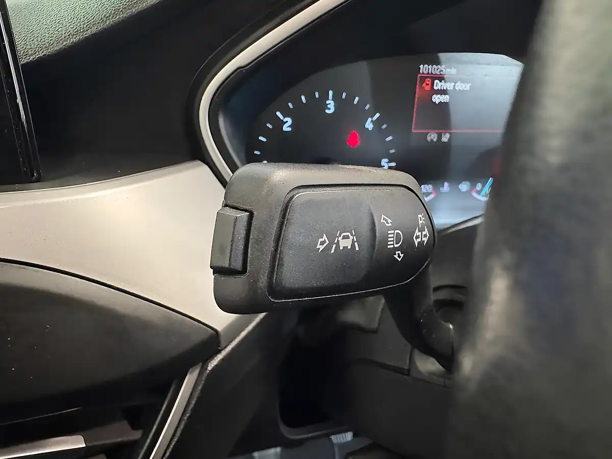 Used 2020 Ford Focus Zetec Blue - Interior and Exterior details 15
