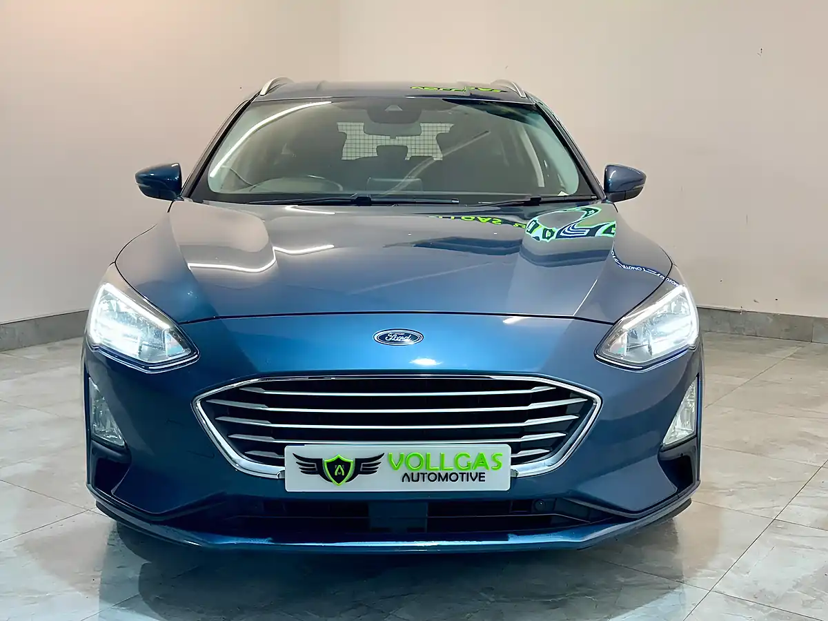 Used 2020 Ford Focus Zetec Blue - Interior and Exterior details 4