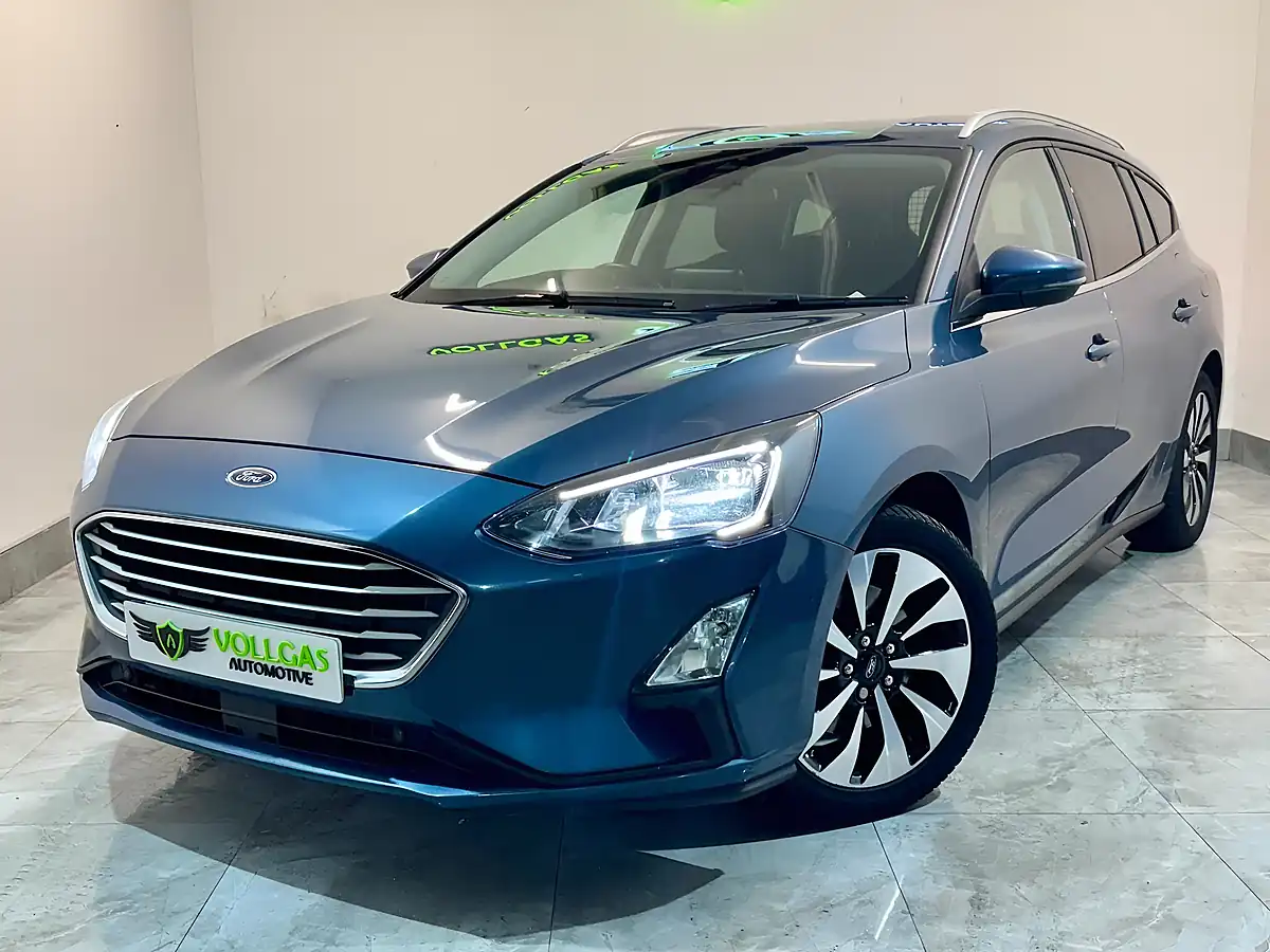 Used 2020 Ford Focus Zetec Blue - Interior and Exterior details 5