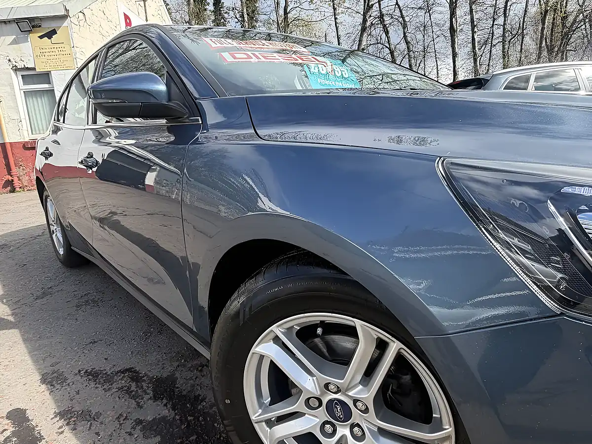 Used 2020 Ford Focus Zetec Blue - Interior and Exterior details 8