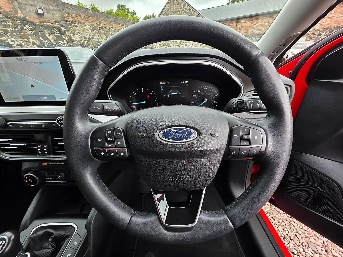 Used 2020 Ford Focus Zetec Red - Interior and Exterior details 9