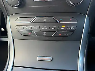 Used 2020 Ford Galaxy Titanium Frozen White - Interior and Exterior details 14