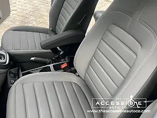 Used 2020 Ford Grand Tourneo Connect Titanium Silver - Interior and Exterior details 14