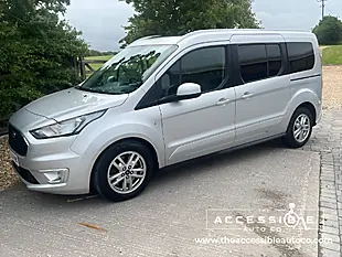 Used 2020 Ford Grand Tourneo Connect Titanium Silver - Interior and Exterior details 2