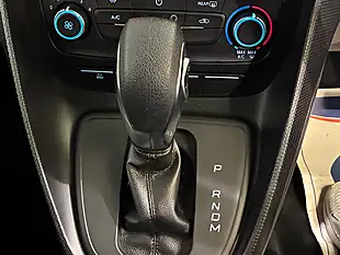 Used 2020 Ford Grand Tourneo Connect Zetec Blue - Interior and Exterior details 17