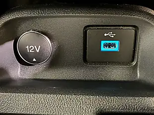 Used 2020 Ford Grand Tourneo Connect Zetec Blue - Interior and Exterior details 20