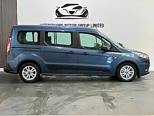 Used 2020 Ford Grand Tourneo Connect Zetec Blue - Interior and Exterior details 9
