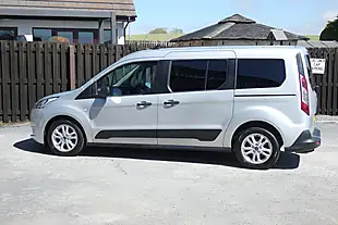 Used 2020 Ford Grand Tourneo Connect Zetec Silver - Interior and Exterior details 5