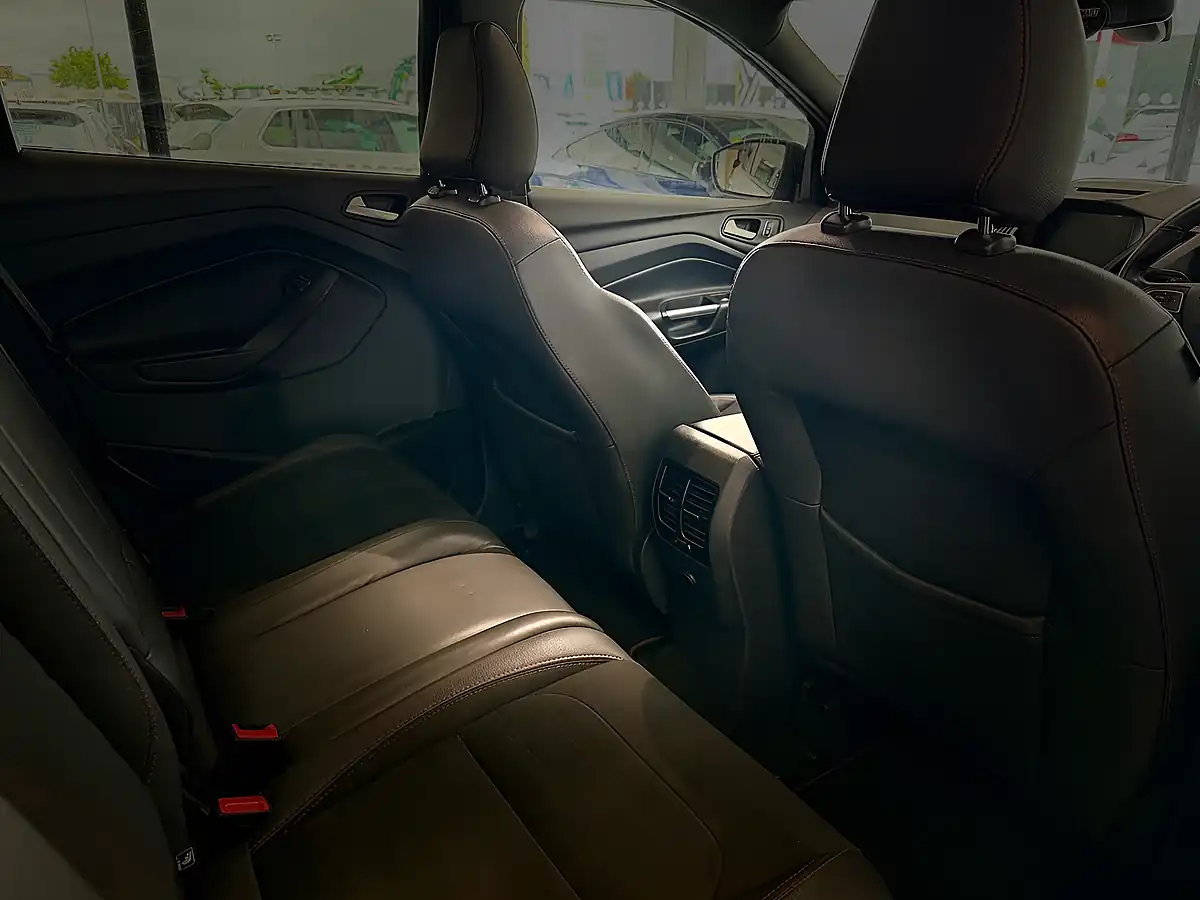 Used 2020 Ford Kuga ST-Line Edition White - Interior and Exterior details 18