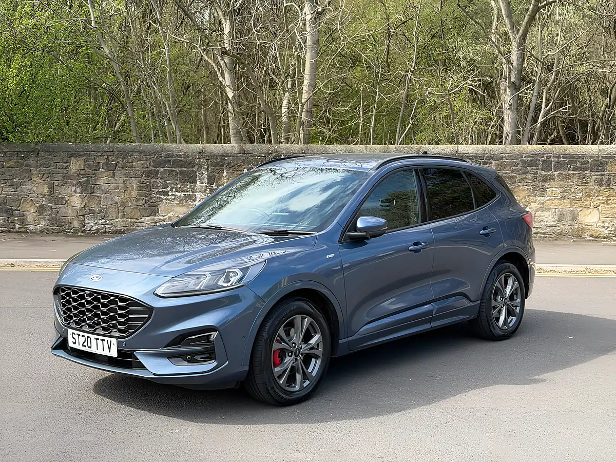 Used 2020 Ford Kuga ST-Line First Edition Blue - Front View